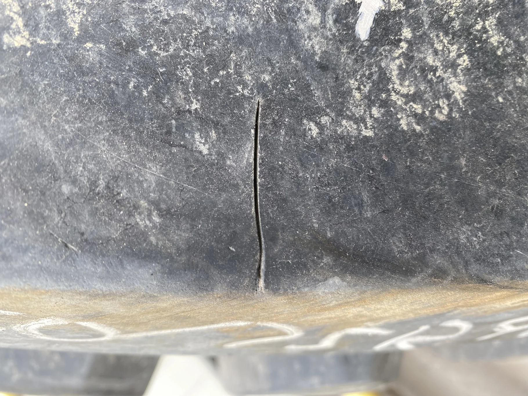 Used IF750/75R46 Michelin AxioBib R-1W (186D) TL 90% Sidewall Cuts, Lug Cuts) image 4