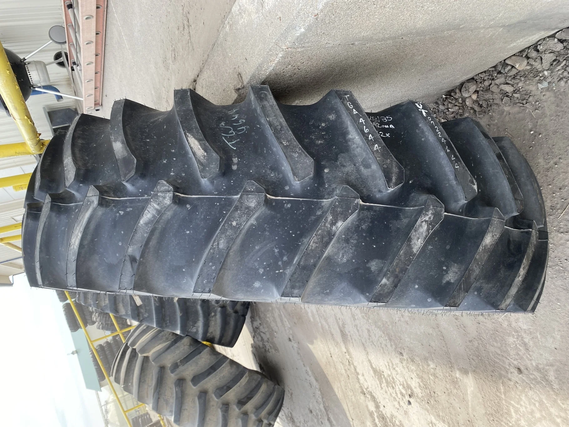 Take-Off 520/85R42 157B Firestone Radial All Traction 23 TL R-1 95-100% image 3