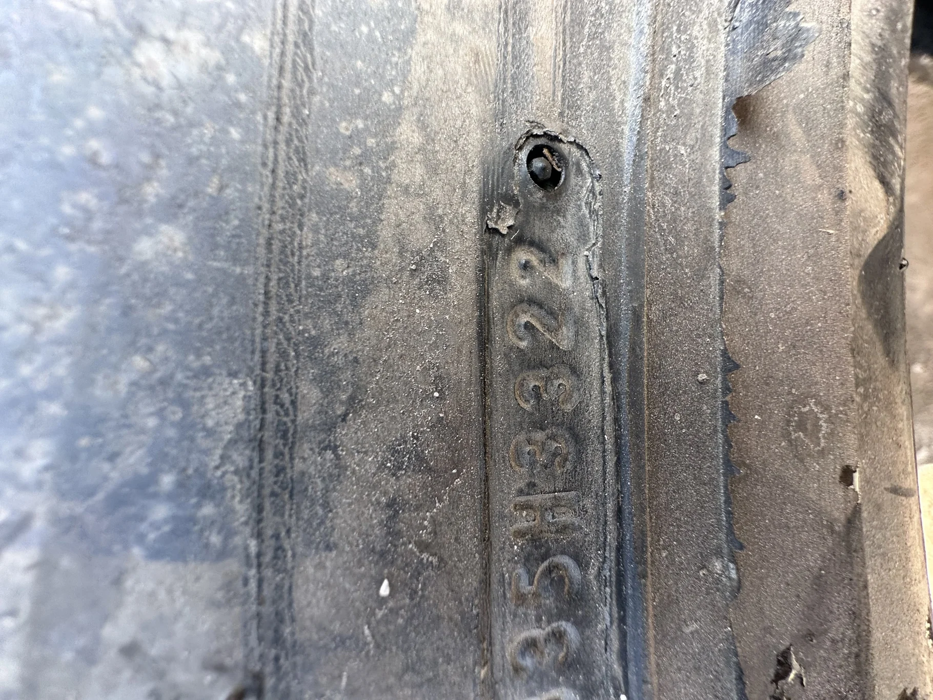Take-Off 400/80R28 Alliance 550 Steel Belted Multi Use (151A8/146D) TL - Excellent Condition   (Slig image 5