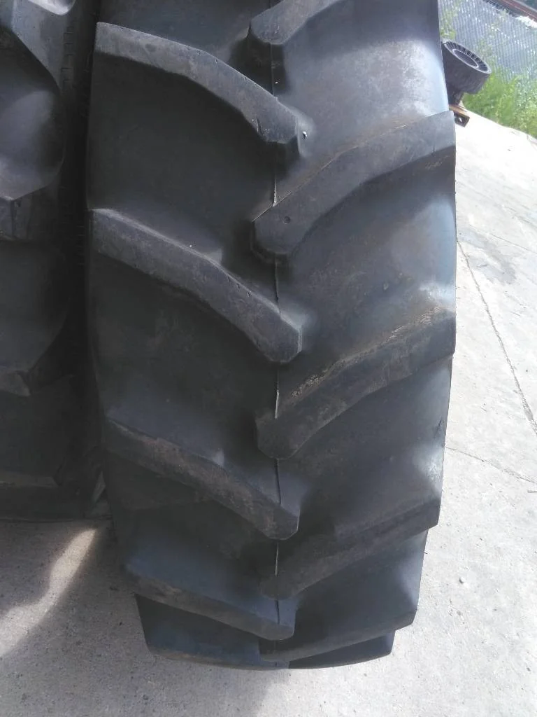 Take-Off 16.9-30 6PLY Goodyear DuraTorque DT221 TL T-1 95-100% Tires have roadwear
