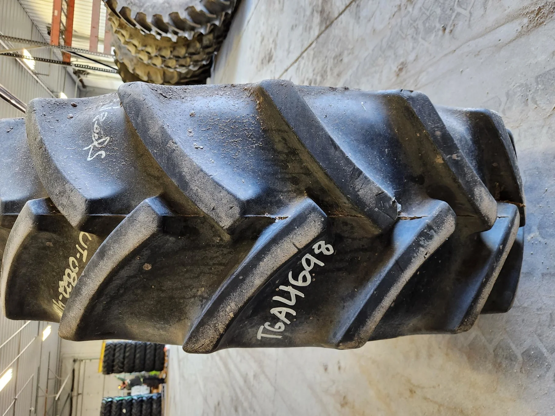 Used 340/85R24 (13.6R24) 125A8/125B Mitas AC85 TL 85% image 6