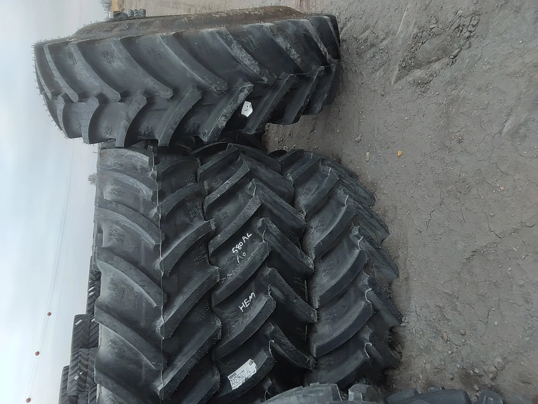 Take-Off 580/85R42 Alliance 385 Agri-Star R-1W 85 Series TL - Excellent Condition image 7