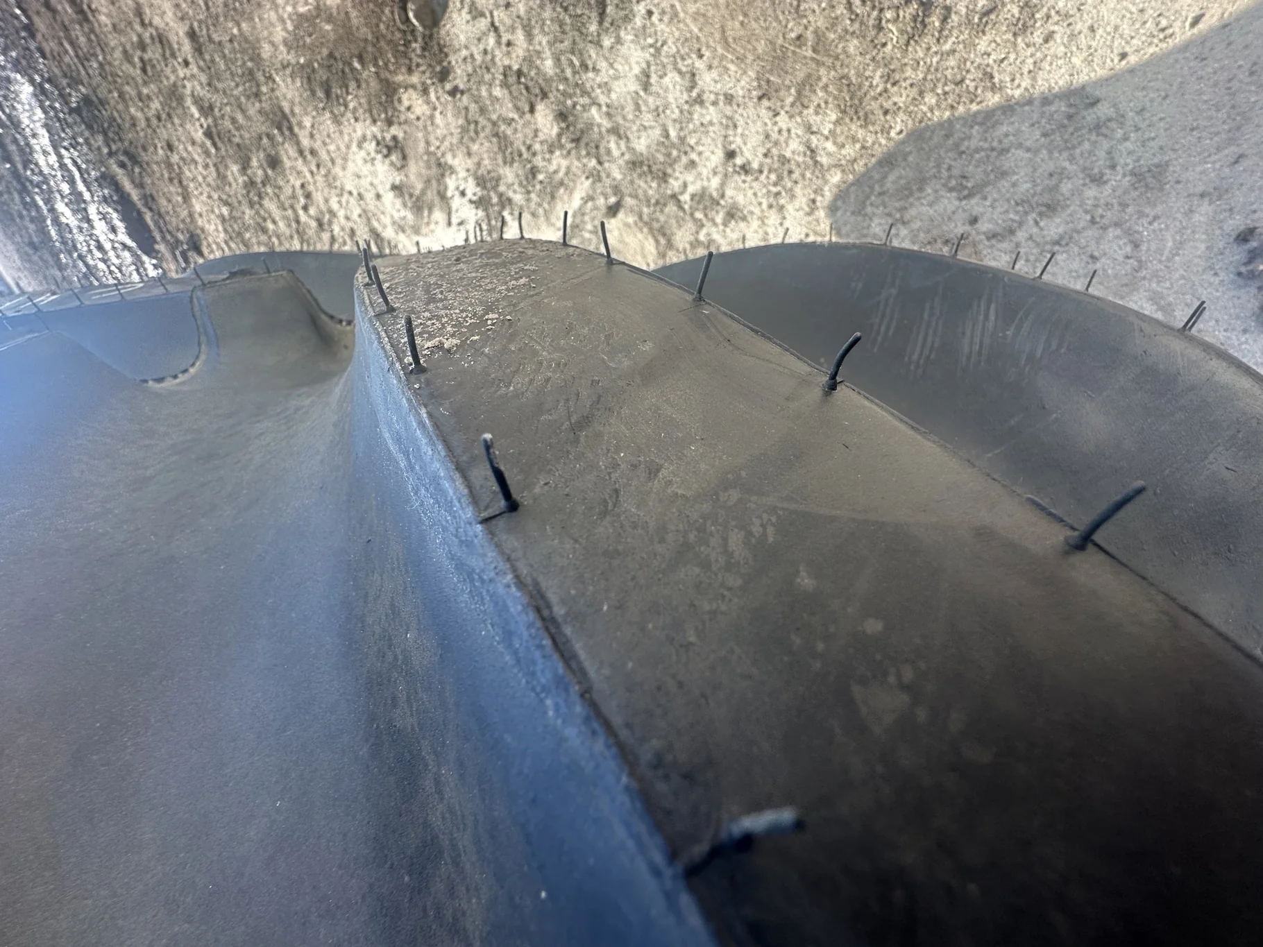 Take-Off 66X43.00-25/10 Firestone Flotation 23 Deep Tread TL HF-3 image 4