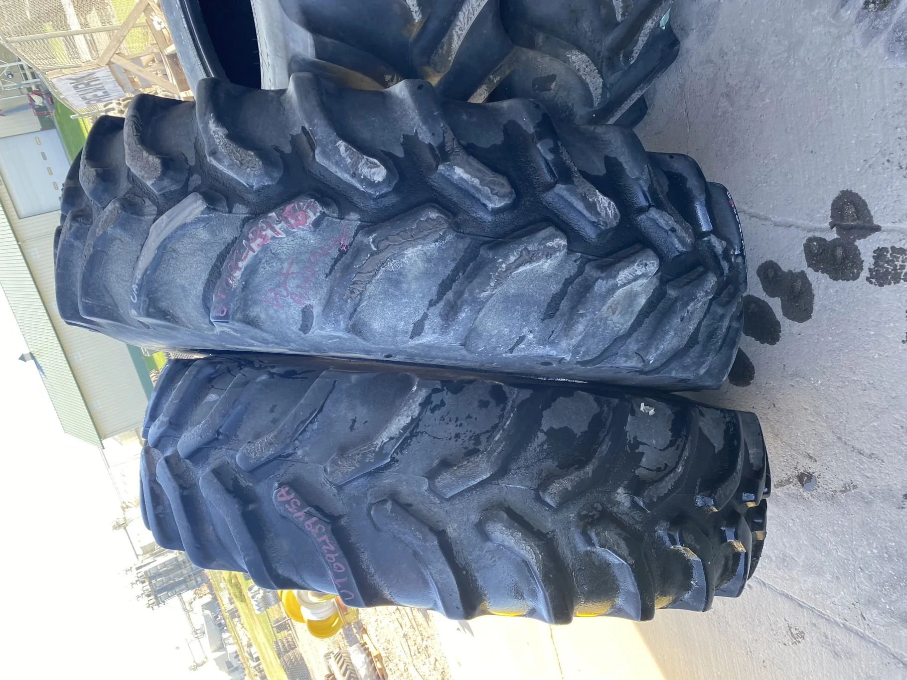 Used 520/85R42 157A8 Goodyear UltraTorque Radial DT712 R-1 TL 70% image 2