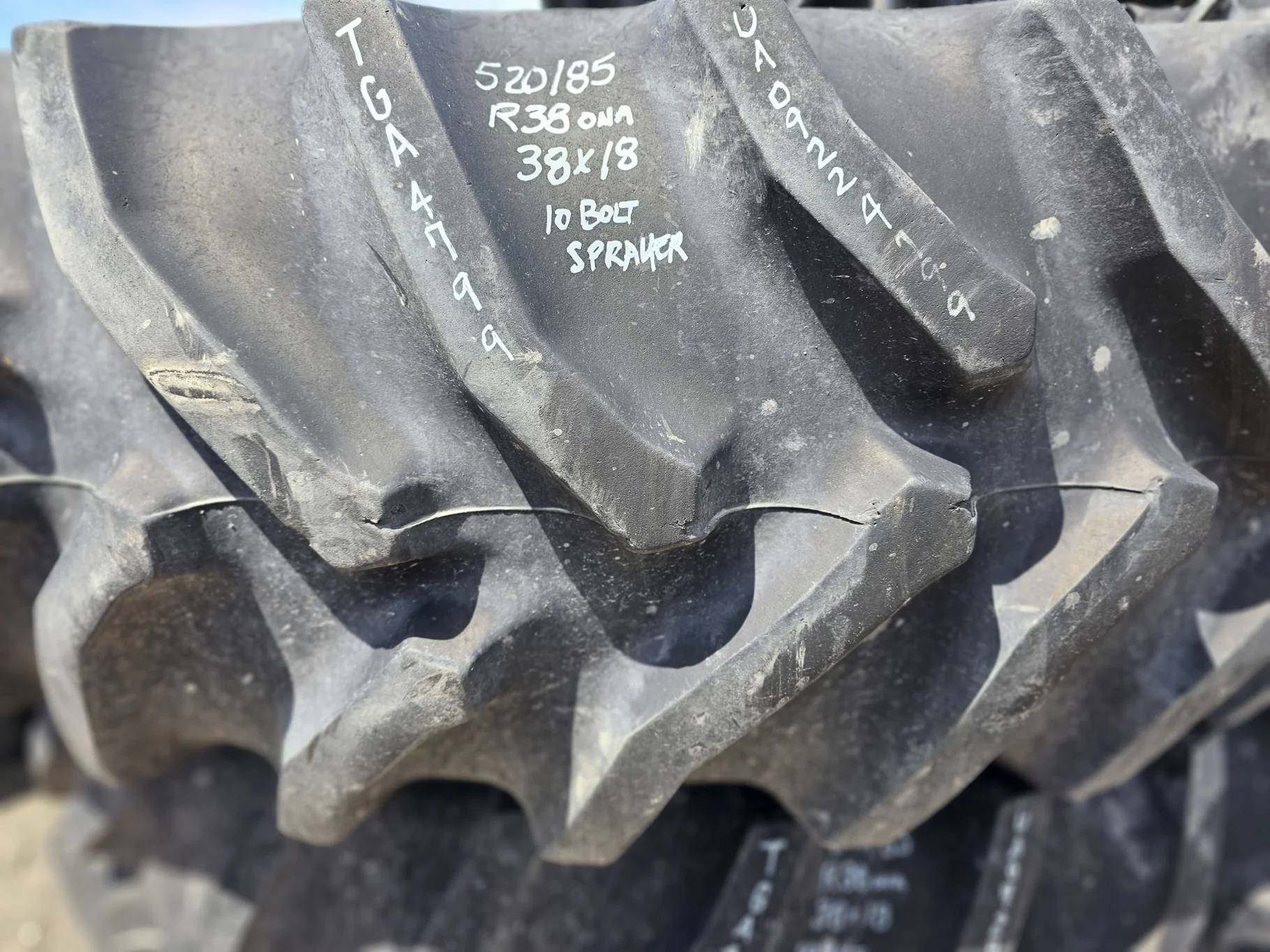 Used 520/85R38 Goodyear Dyna Torque Radial 155A8/B R-1 TL 75% - Good Condition  _x000D_ (Uneven Trea image 4