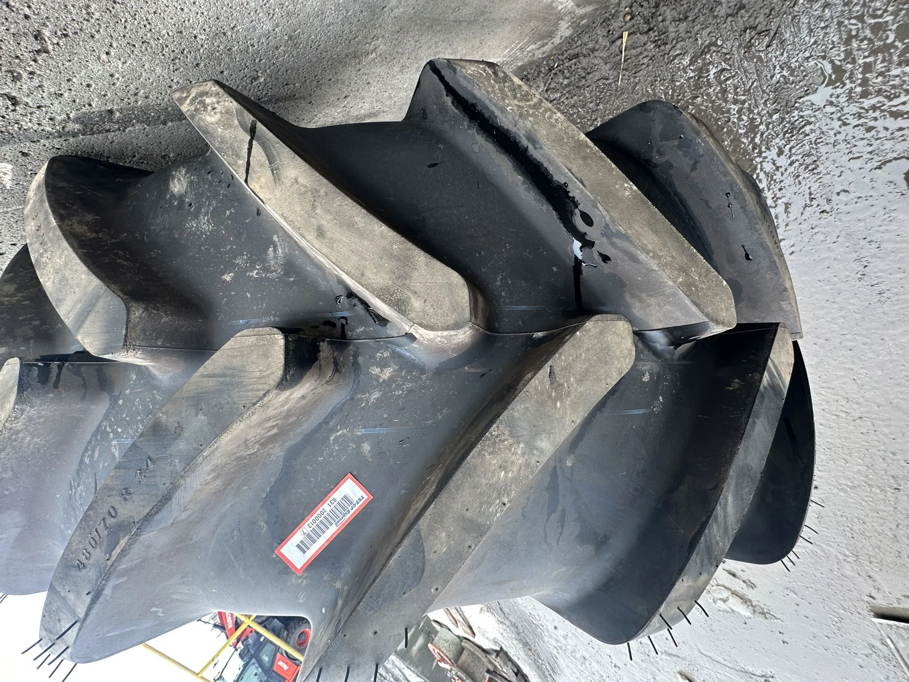 Take-Off 480/70R24 Michelin OmniBib 138D TL    (Road Wear) Lug Stubble)   ***Built or Custom, Non-Re image 3