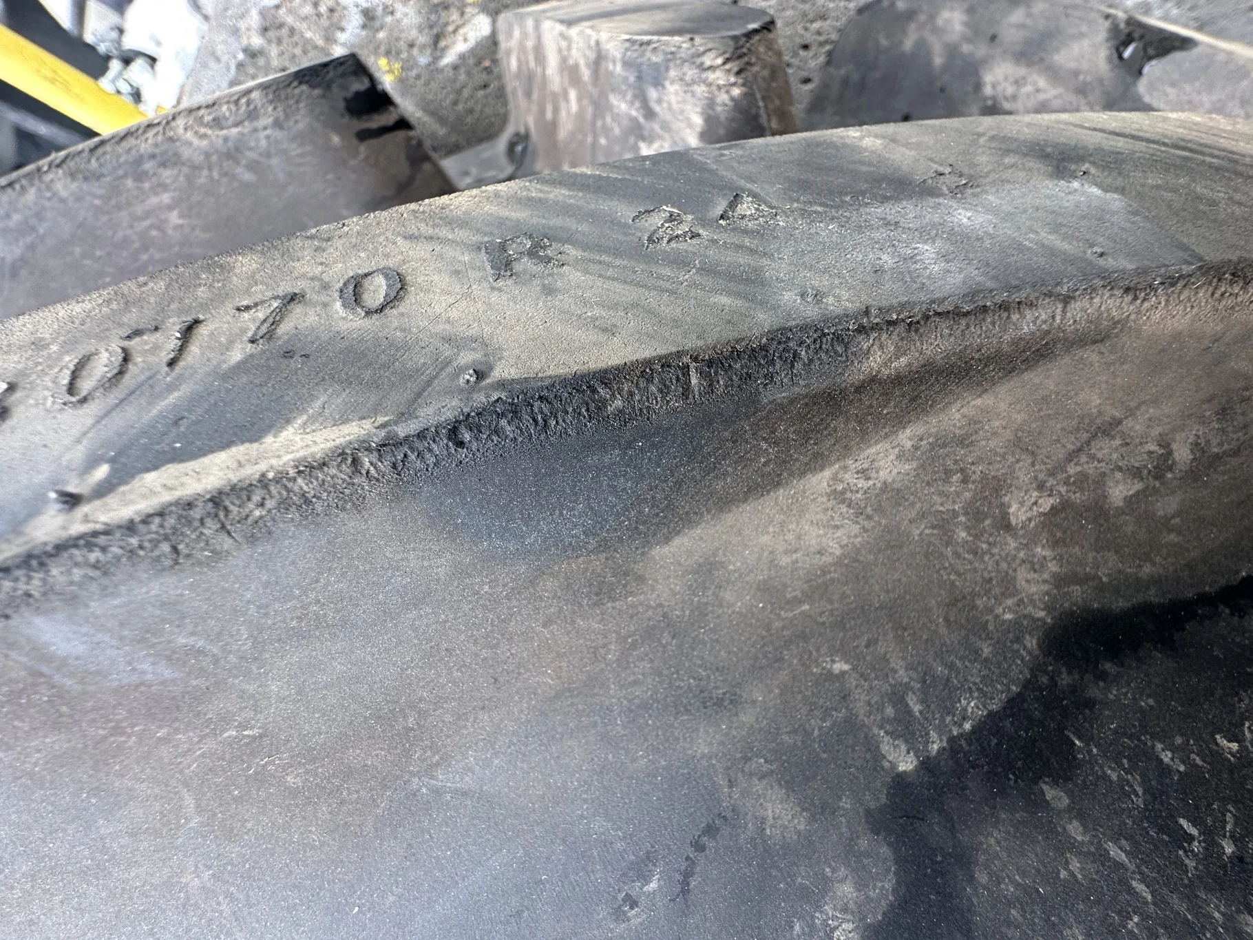 Take-Off 480/70R24 Michelin OmniBib 138D TL    (Road Wear) Lug Stubble)   ***Built or Custom, Non-Re image 4