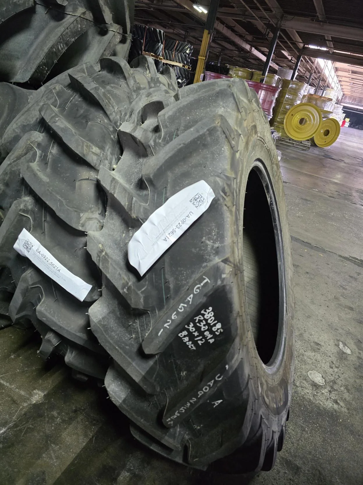 Used 380/85R30 140A8/140B Michelin AgriBib 2 R-1W  TL 90-95% image 3