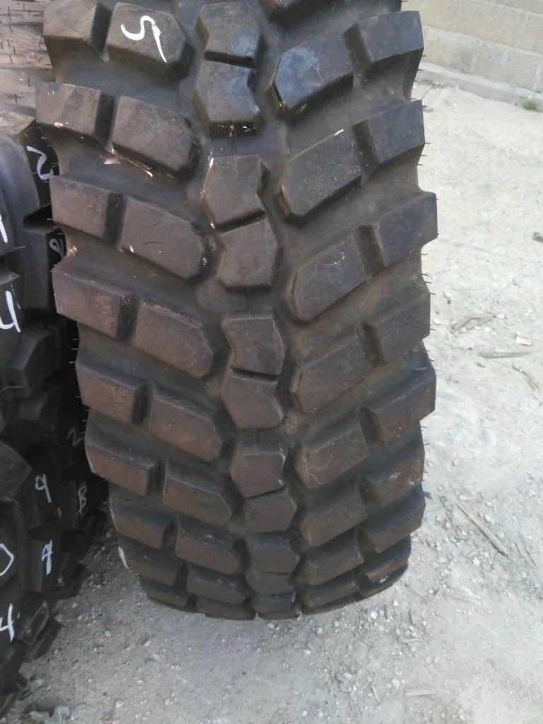 Used 400/80R24 149A8 Alliance Multiuse 550 TL R-4 90-95% (DOT 2524) image 3
