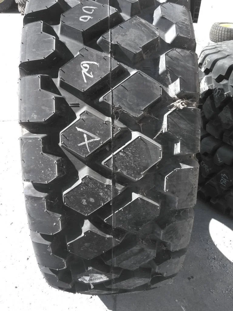 Take-Off 23.5R25 195A2 Firestone Versa Built AP TL R-4 95-100% (DOT 2517) image 3