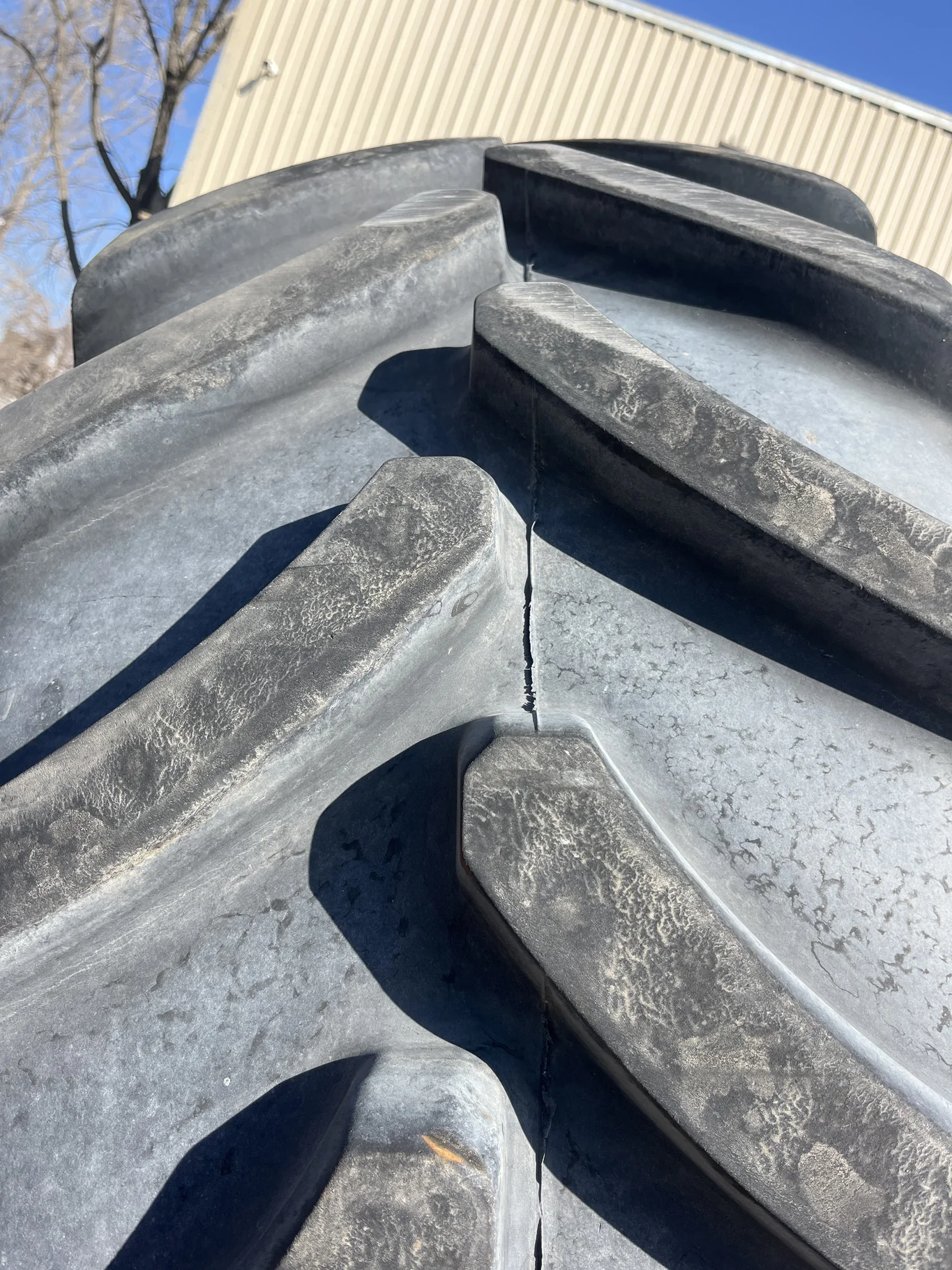 Used VF620/70R46 179D Firestone MaxiTraction TL R-1W 85-90% image 2