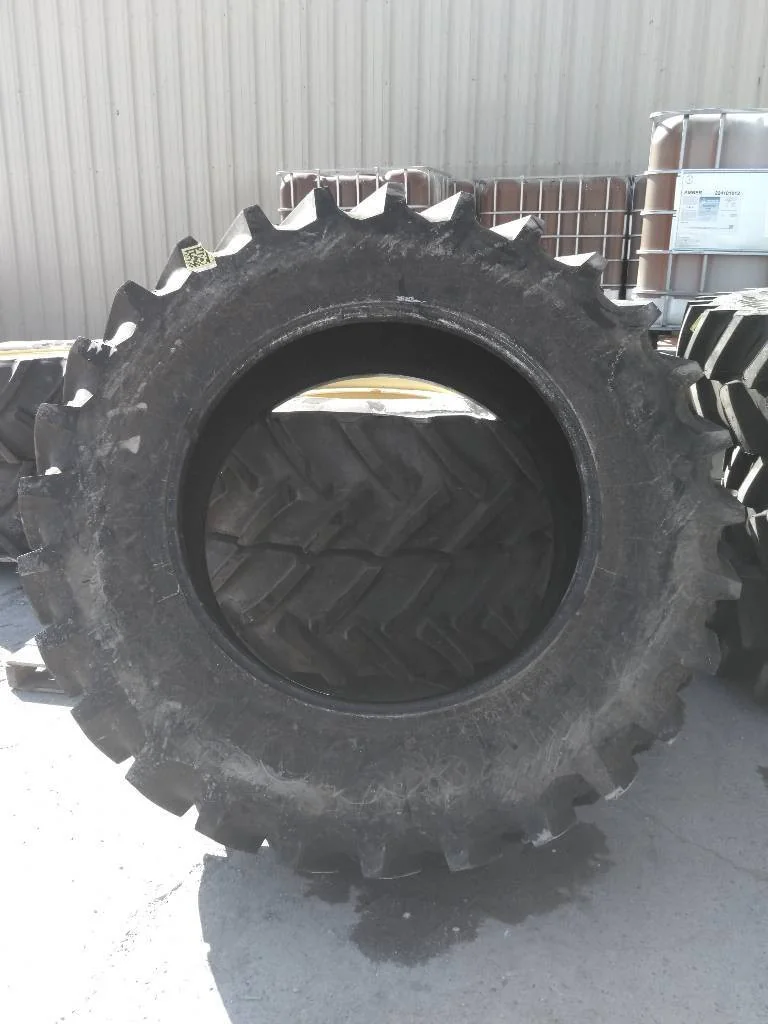 Take-Off VF520/85R42 177B Firestone Radial Deep Tread 23 TL R-1W 95-100% (DOT 4224)