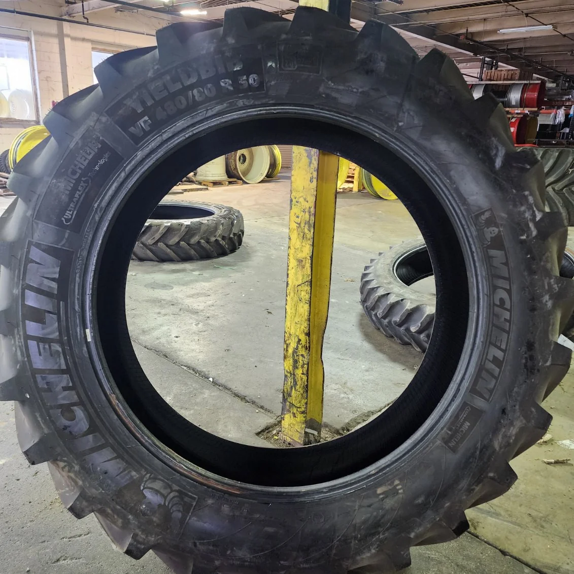 Take-Off VF480/80R50 166B Michelin Yiedbib TL R-1 95-100%