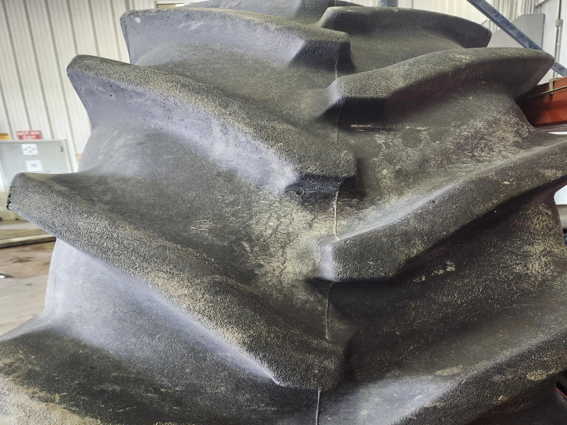 Used 620/70R46 162A8/B Titan AG49M R-1W TL 90% image 3