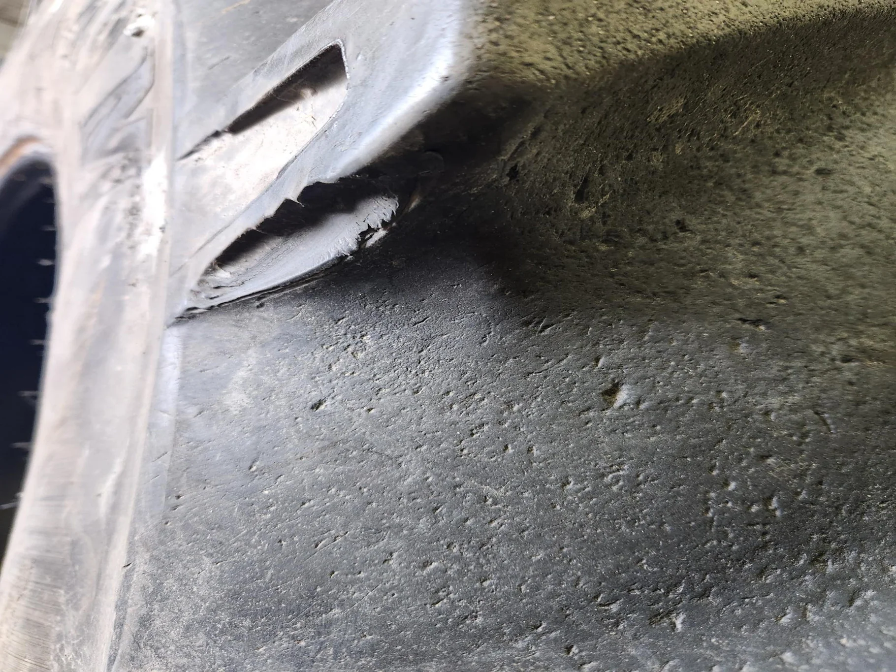 Used 620/70R46 162A8/B Titan AG49M R-1W TL 90% image 6