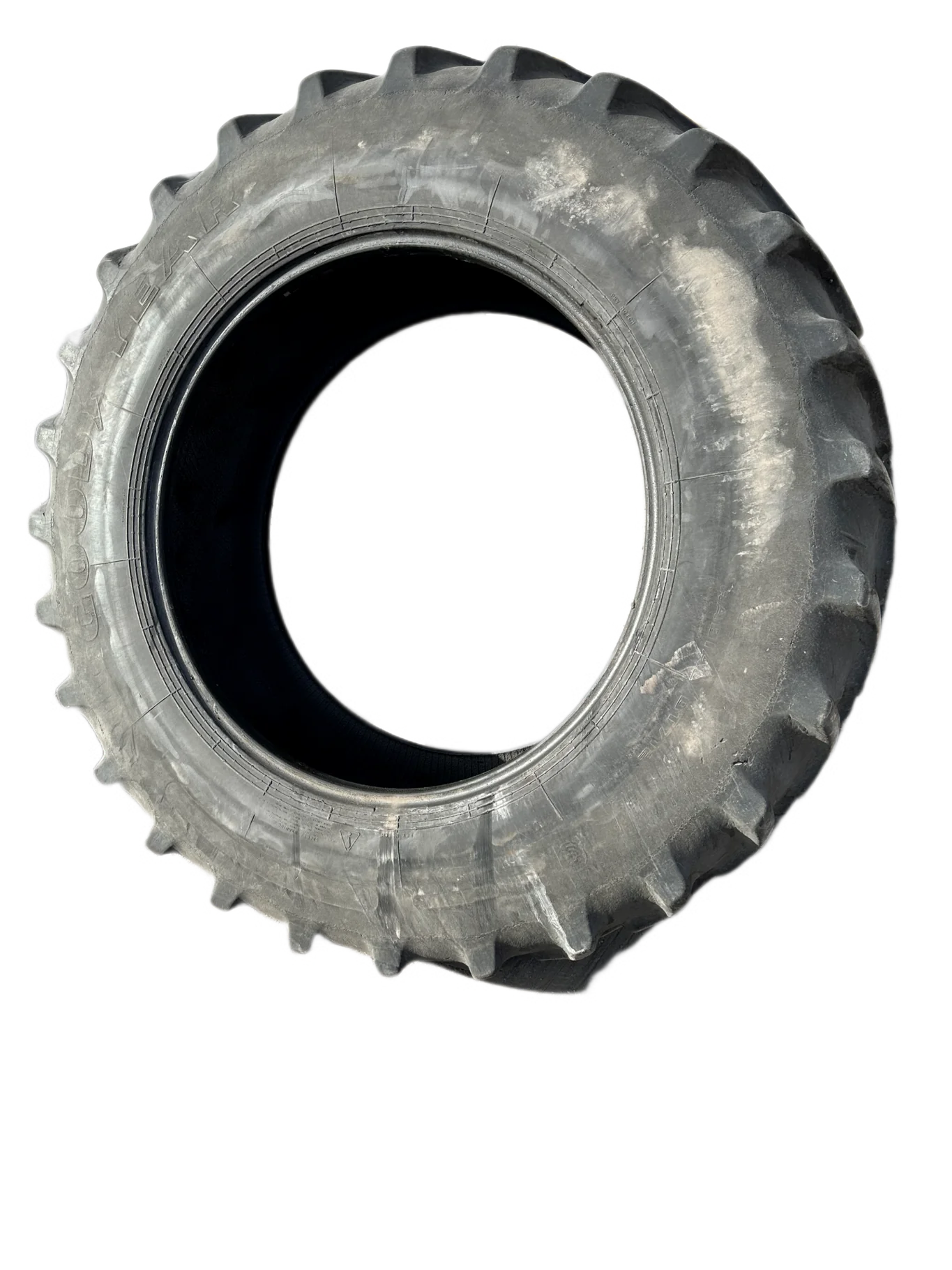 Used 520/85R42 Goodyear Ultra Torque 157D R-1W TL 50%  - Fair Condition  (1) Tire Has A Patch