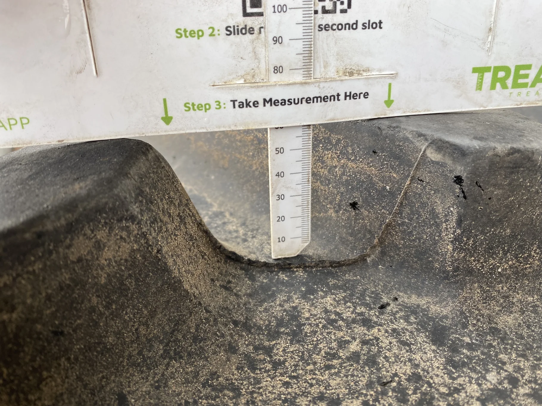 Used 480/80R46 Michelin AgriBib 2 R-1W 158A8/158B TL 90% - Good Condition (Lug Stubble, Lug image 7
