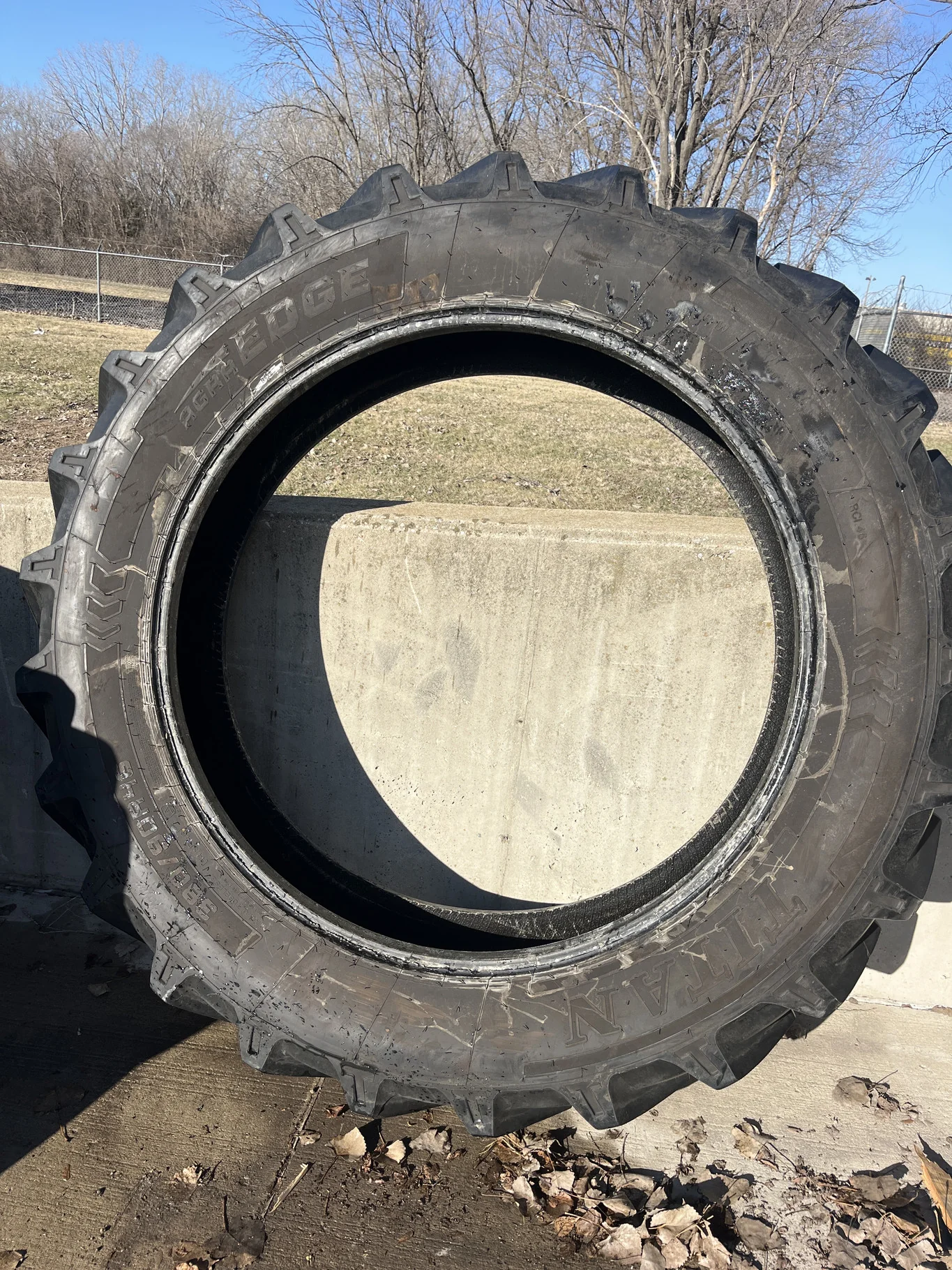 Take-Off 380/90R46 149D Titan Agraedge TL R-1W 95-100%