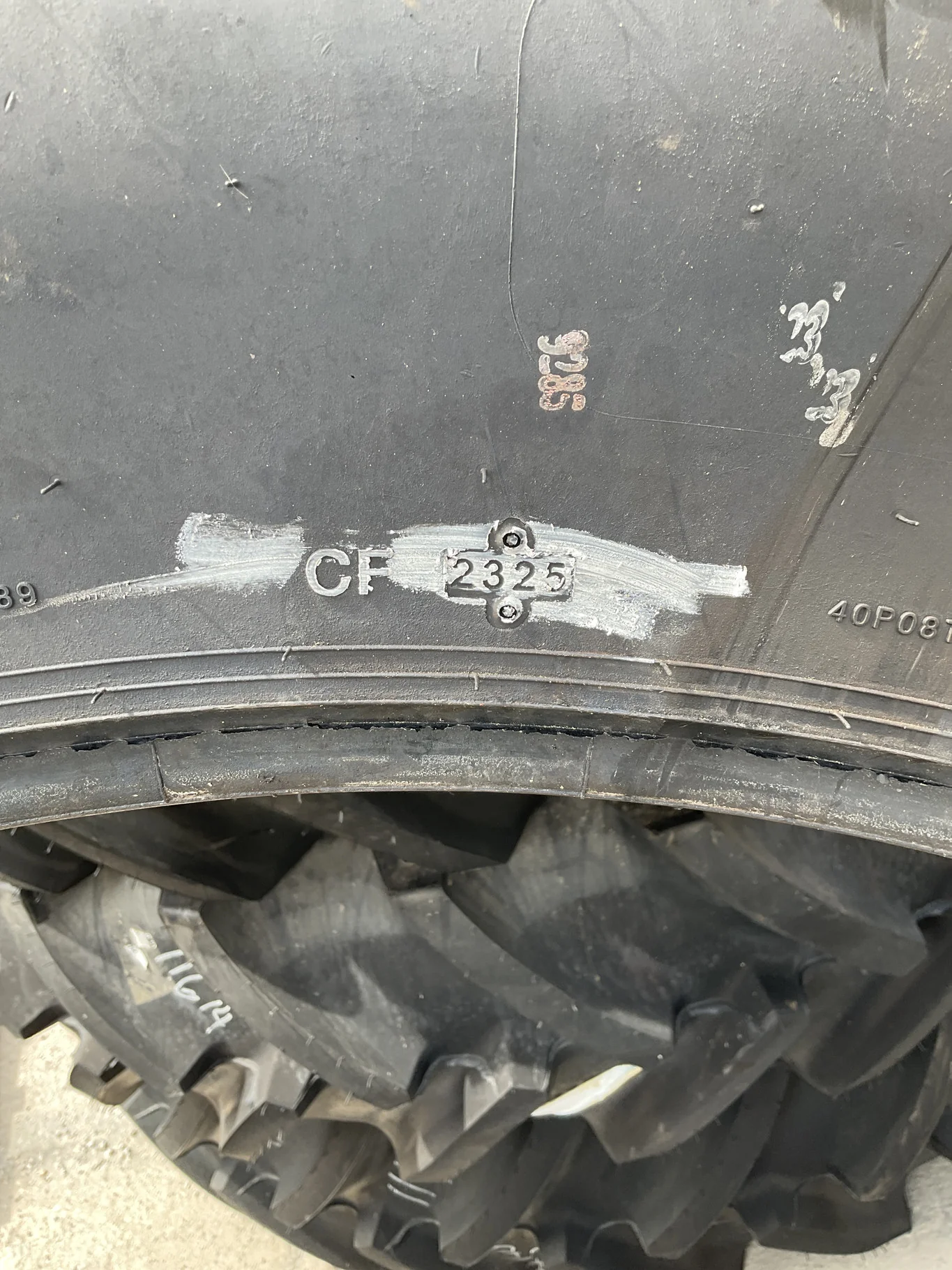 Take-Off 520/70R38 150D Goodyear Optitrac TL R-1W 95-100% image 3