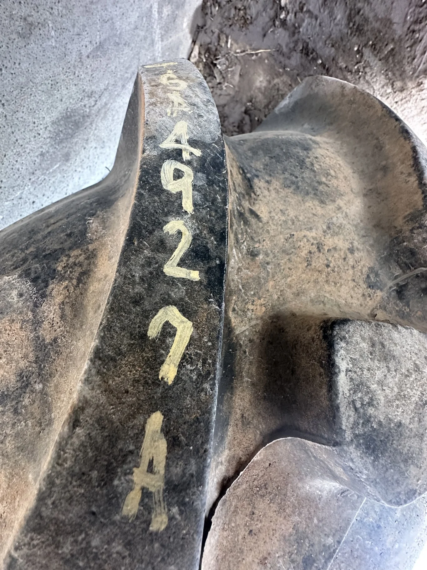 Used 18.4-30 Galaxy AGRITRAC 2 D(8Ply) TL 90% _x000D_ (Lug Cuts) image 7