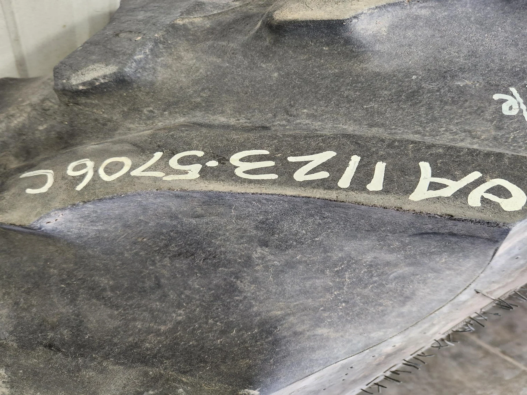 Used 420/90R30 142A8/B Goodyear Ultra Torque Radial DT 712 R-1 TL 36%