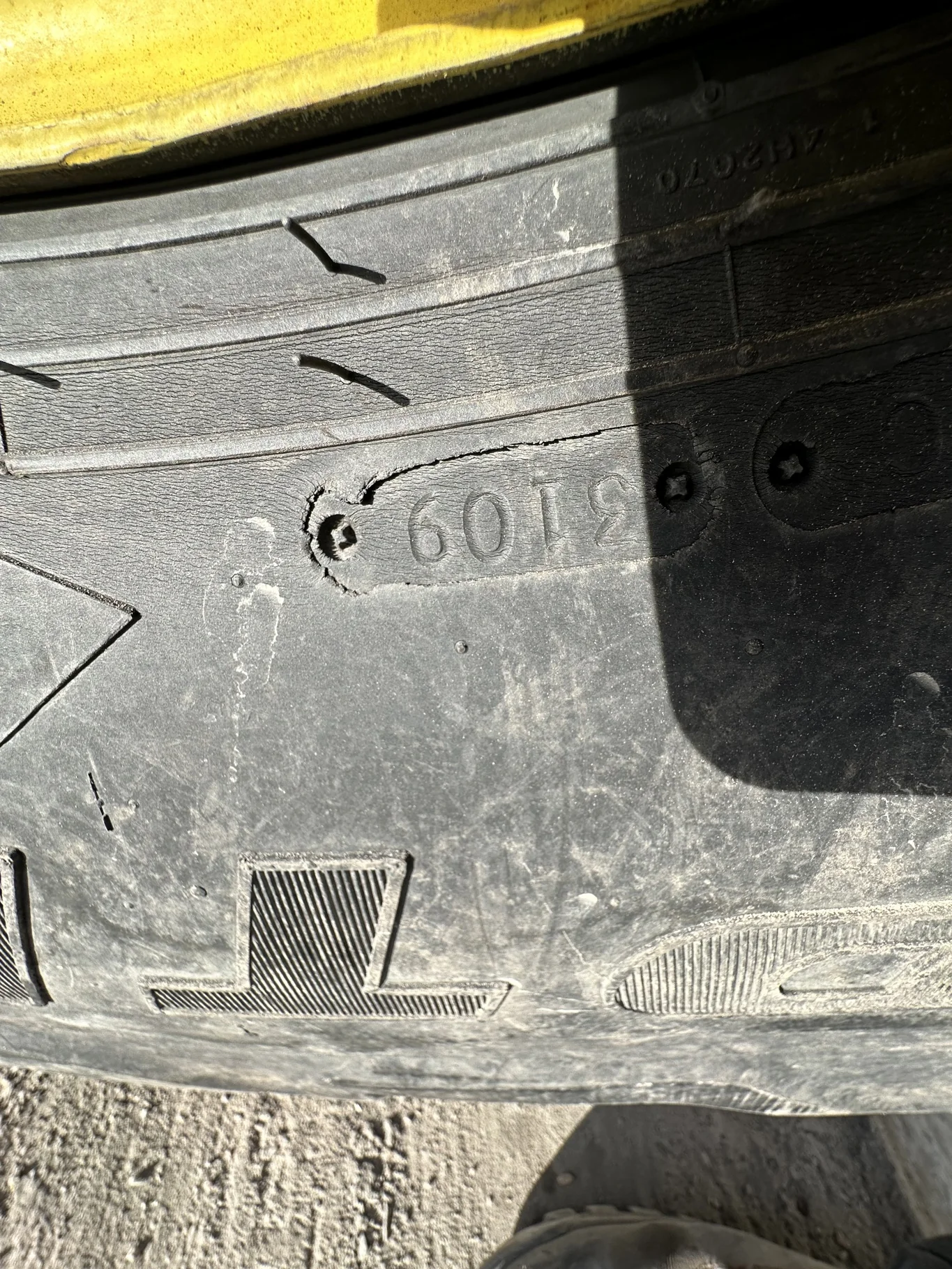 Used 620/70R42 166B Goodyear Optitrac R-1W TL 65-70% image 10