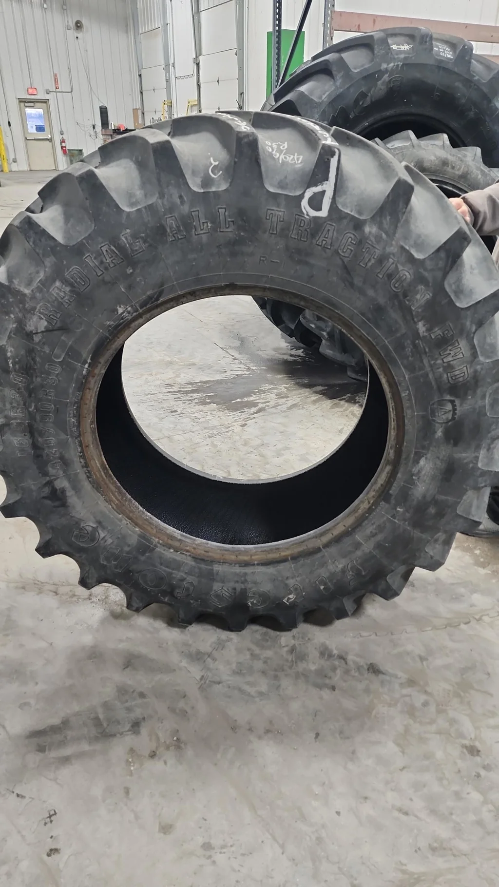 Used 420/90R30 Firestone Radial All Traction FWD R-1 142B TL 90%