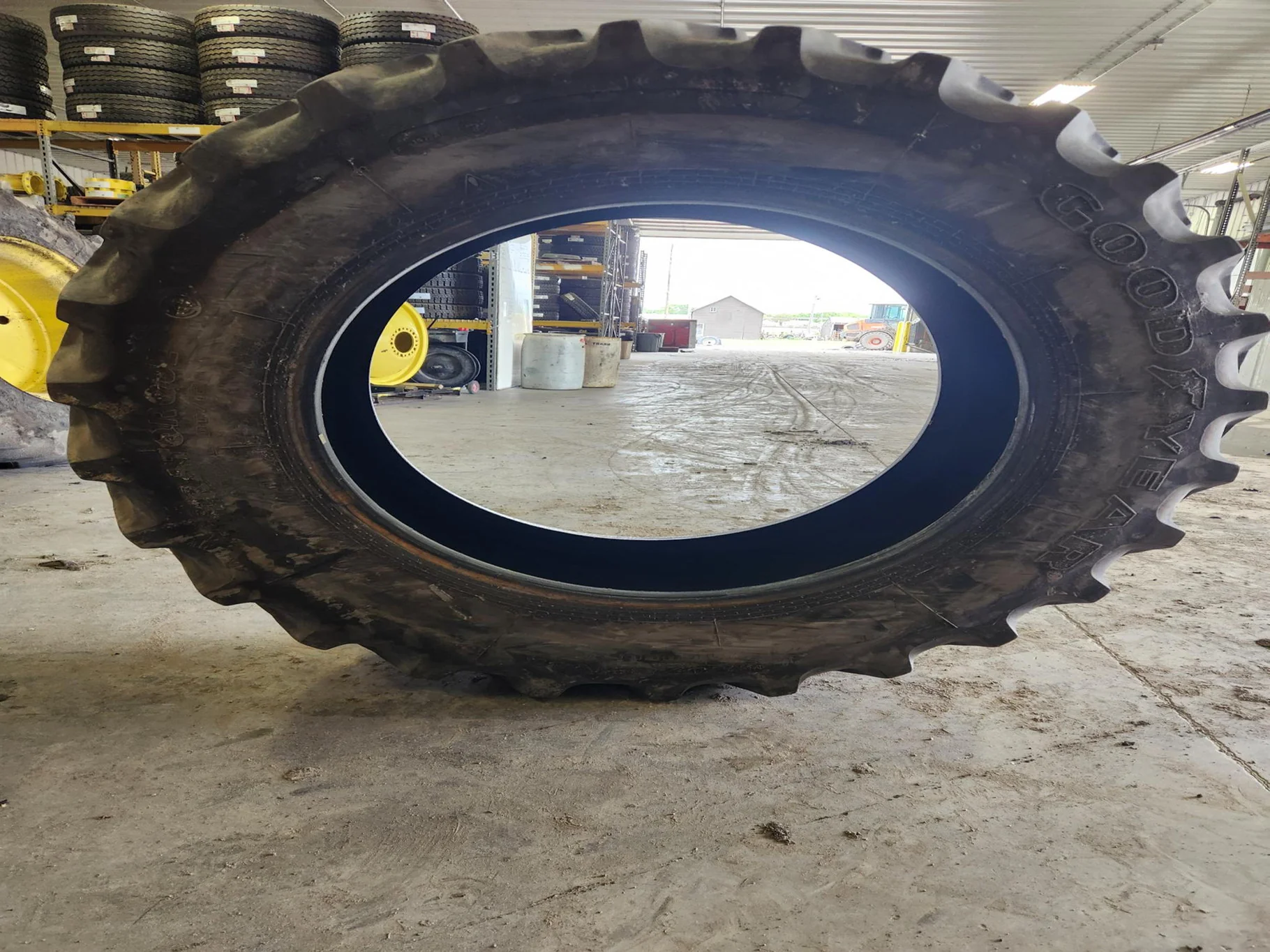 Used 520/85R42 157A8 Goodyear Ultra Torque Radial R-1 TL 85% image 2
