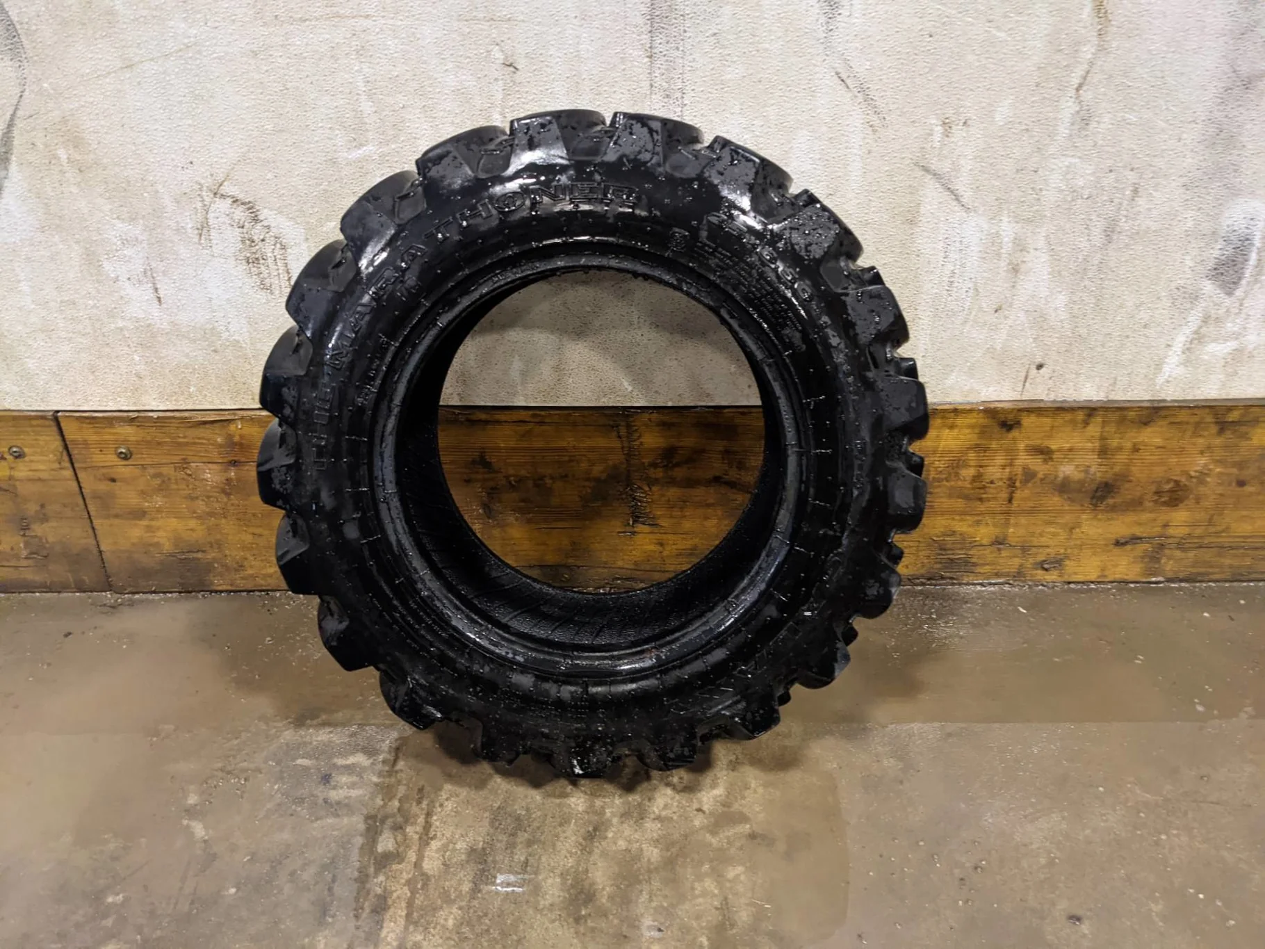 Used 25 x 8.50-14 Galaxy Marathoner R-4 85%