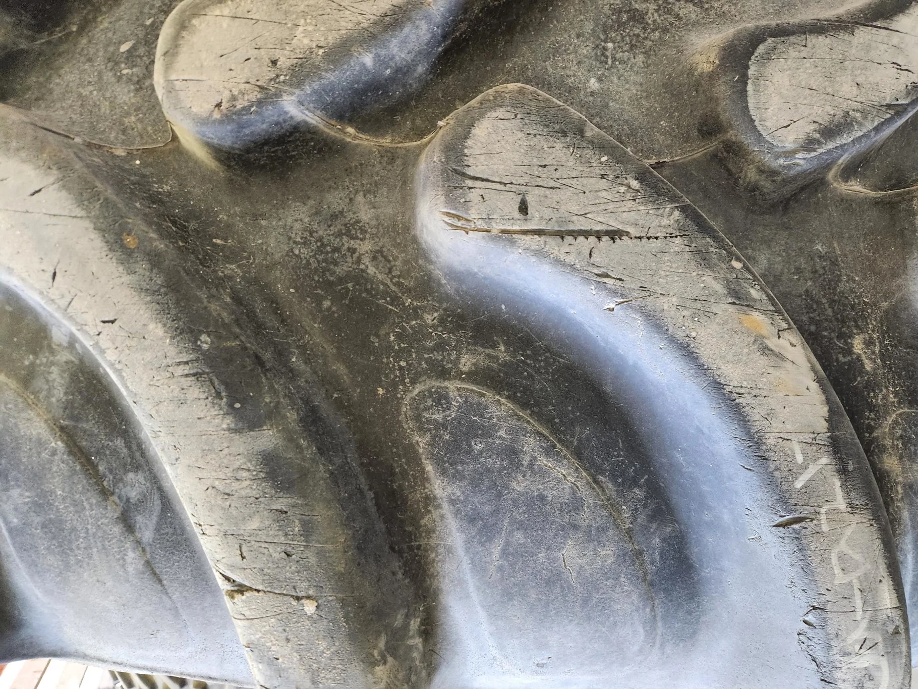 Used 710/70R42 173A8/B Alliance Farmpro Radial 70 R-1W TL 85% image 6