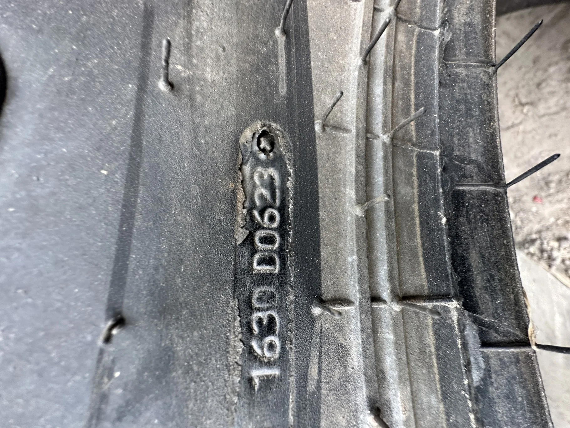 Take-Off 16.9-30/D GALAXY AgriTrac 2 R1 D (126A8)(8Ply) TL - Excellent Condition image 5