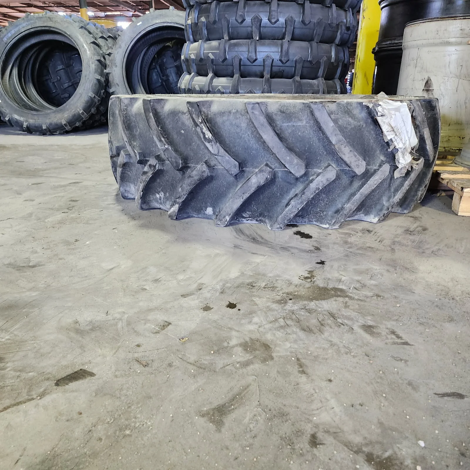 Used 480/70R38 148A8 Mitas HC70 TL R-1W 90-95% image 3