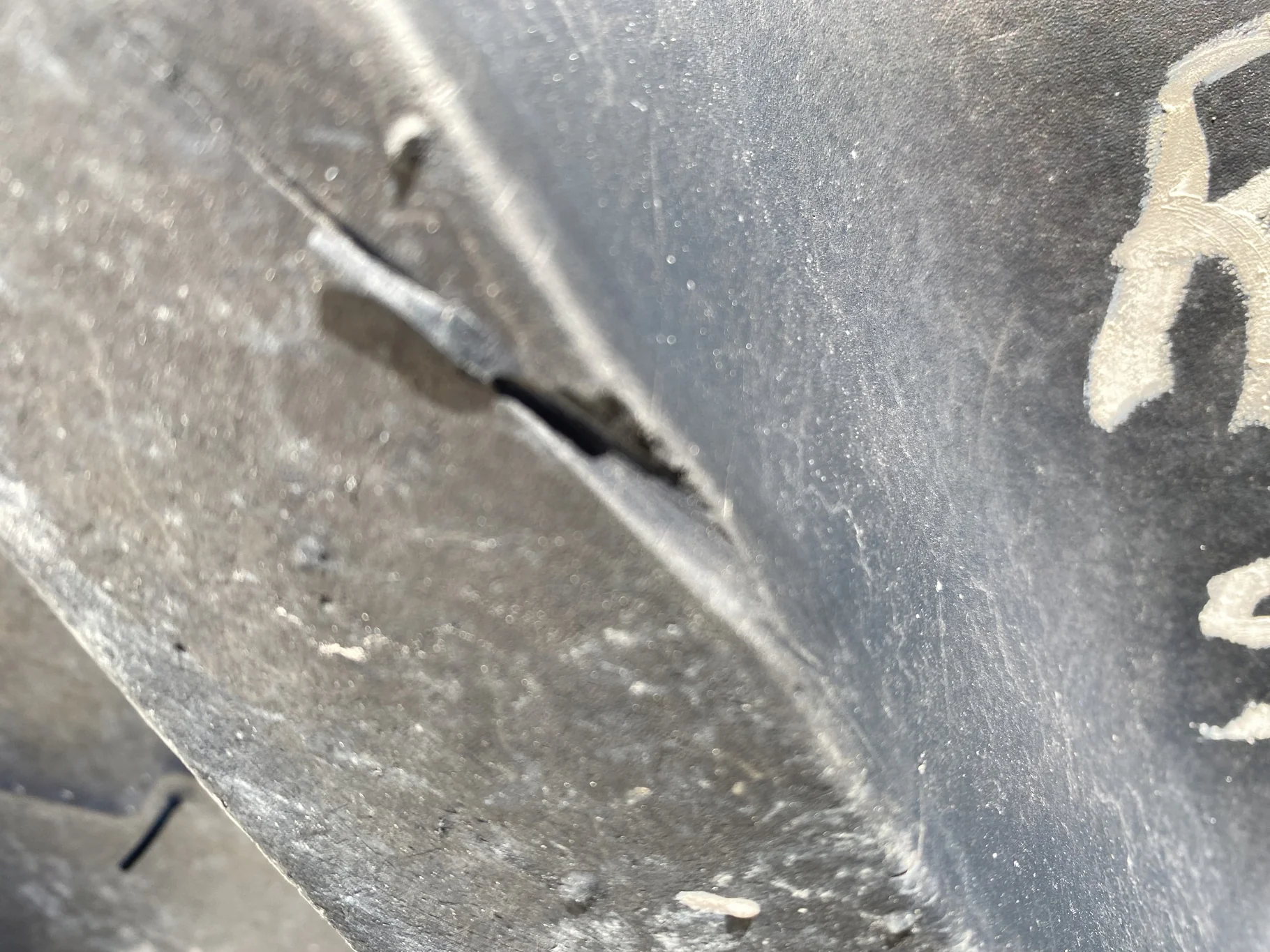 USED 520/85R42 162B MICHELIN AGRIBIB 2 95% LUG CUTS STUBBLE image 5