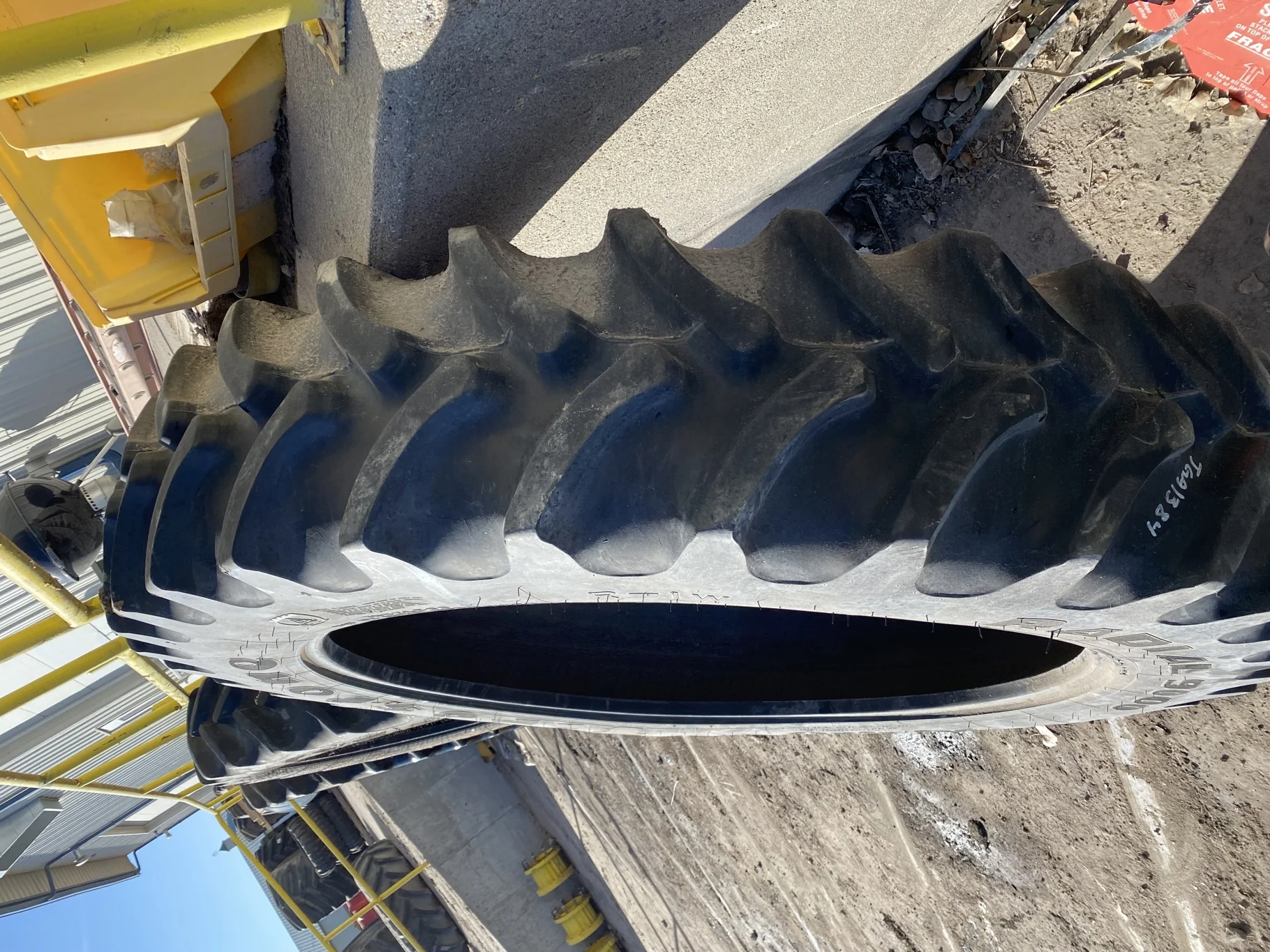 Used 380/90R50 151B Firestone Radial 9000 TL R-1W 80% Lug Stubble image 3