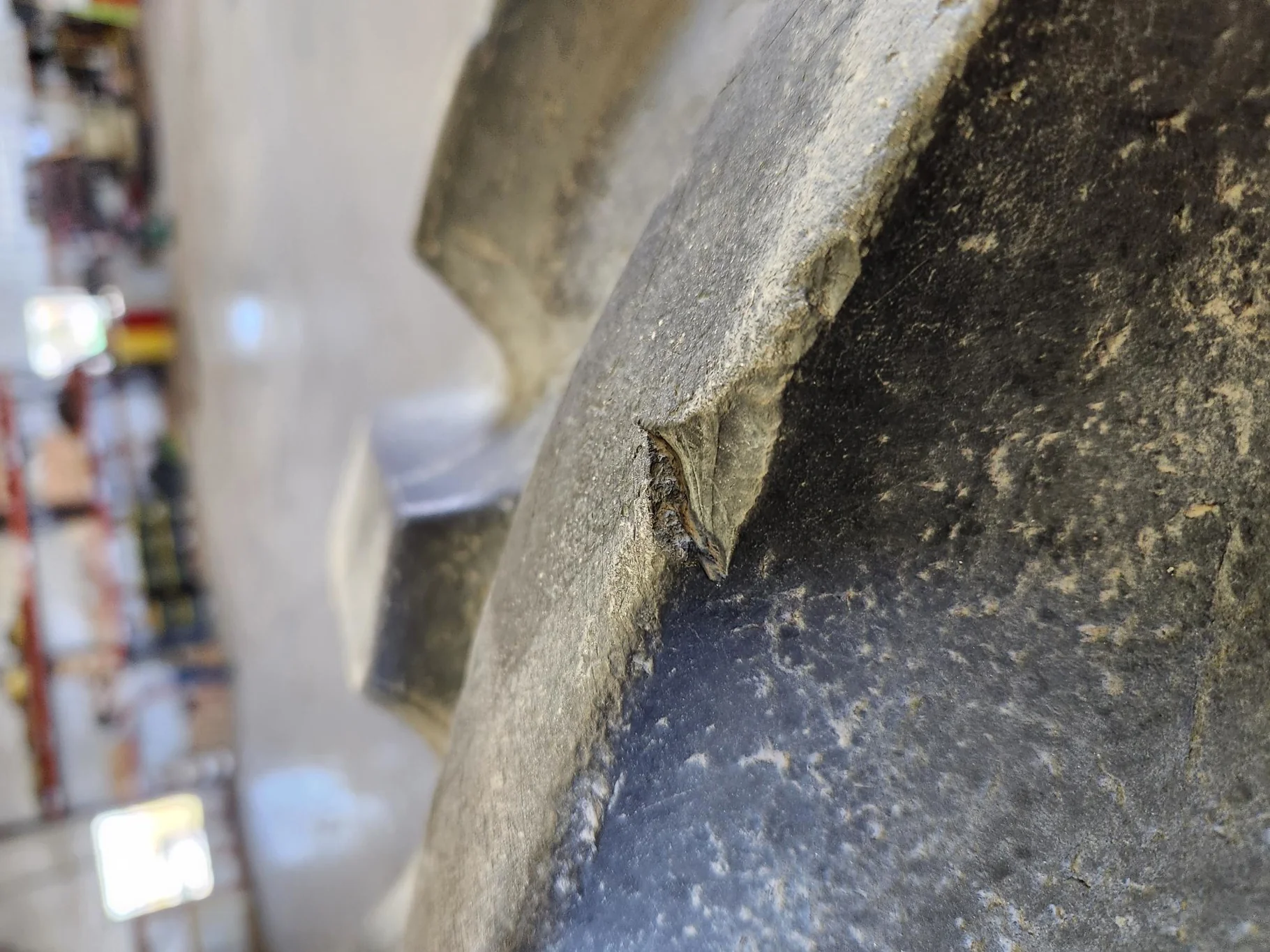 Used 420/85R34 147B Goodyear STR R-1W TL 65% image 6