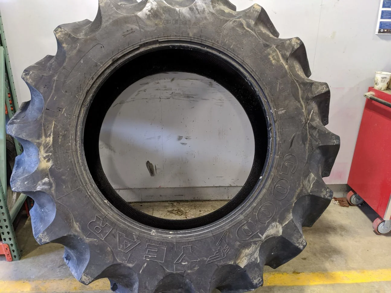 Used 520/85R42 157A8 Goodyear Special Sure Grip R-2  75-80%