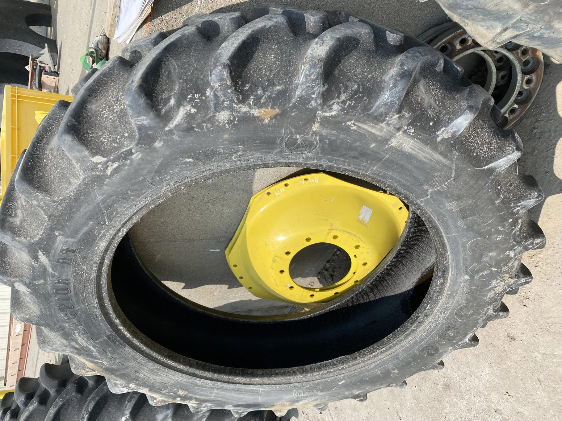 Used 380/80R38 Firestone Radial All Traction DT R-1W 142B TL 60% - sidewall cracks/cuts, roadwear, s image 4