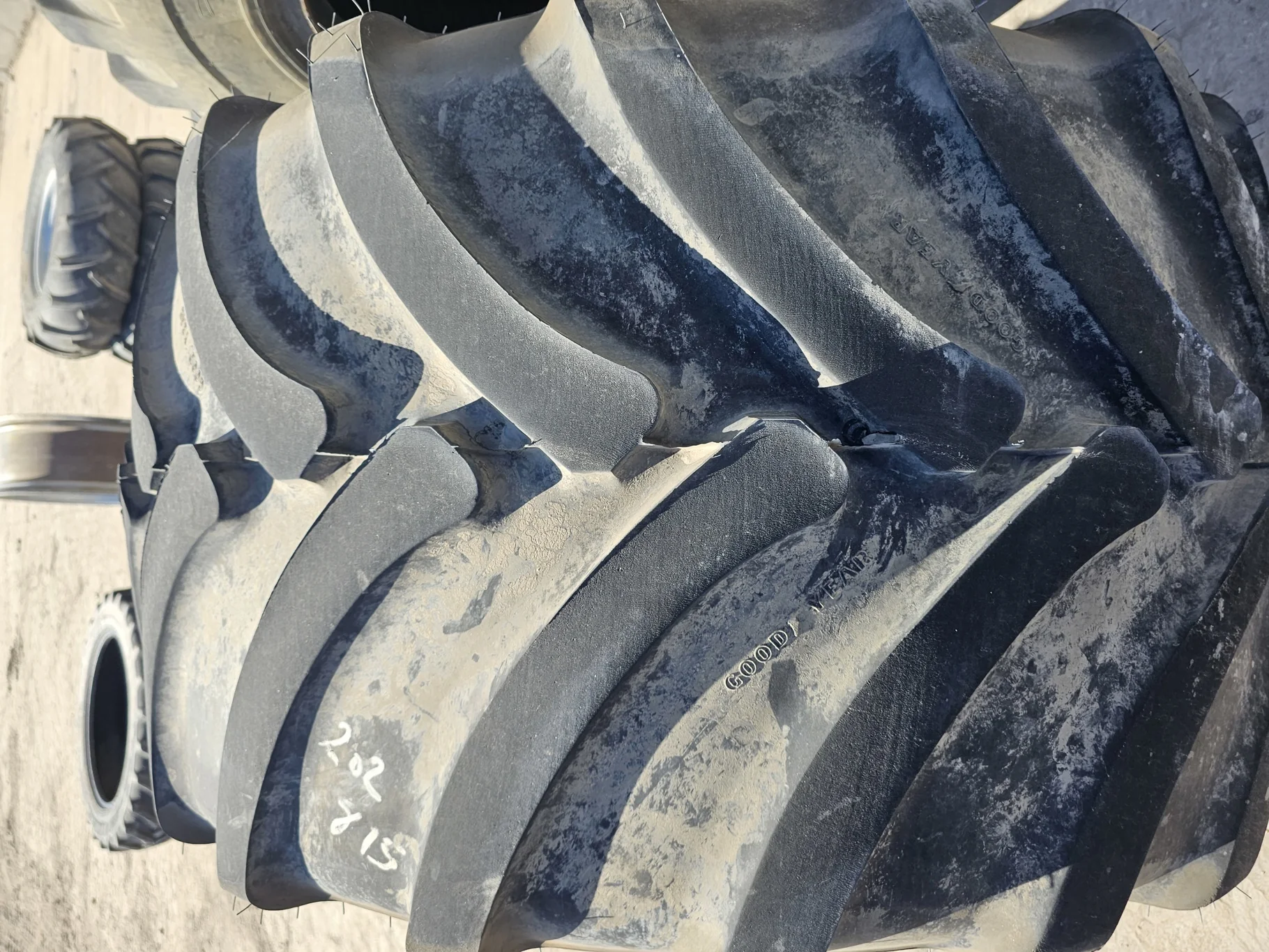 Used 750/50R26 Goodyear Optitorque 157D, 85% Stubble, Road Wear, image 5