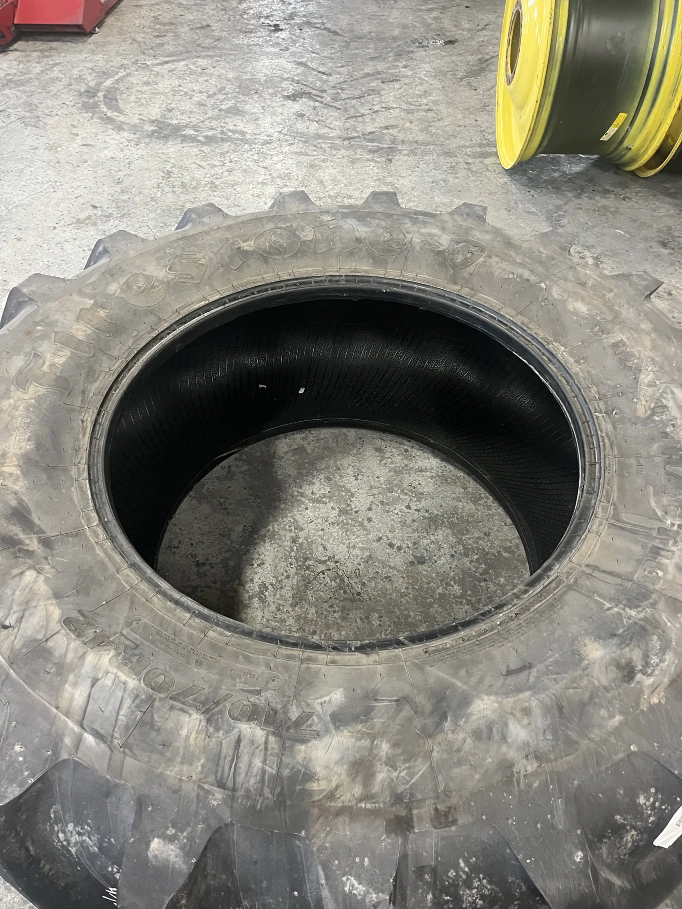 Used 710/70R42 168D Firestone Maxi Traction TL R-1W 90-95% image 3