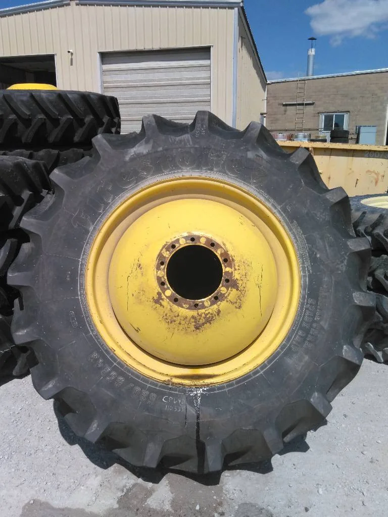 Used 520/85R42 165A8 Firestone Radial Champion Spade Grib TL R-2 80-85% On 18 x 42 10-13.19-11.07 DD
