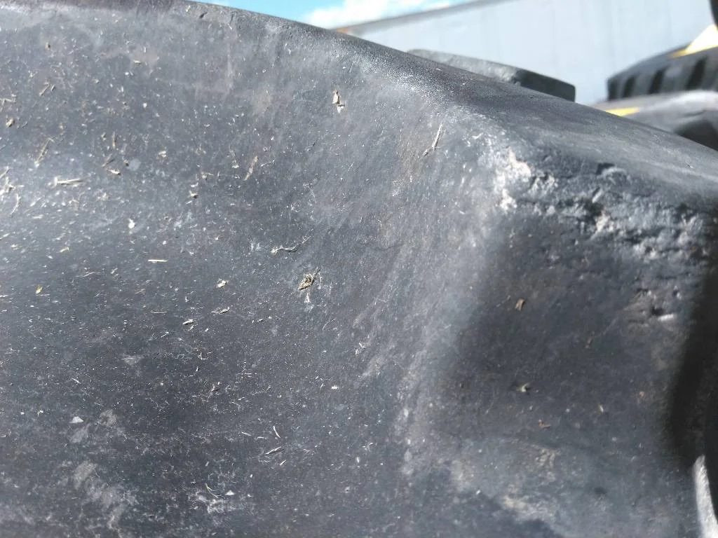 Used 520/85R42 165A8 Firestone Radial Champion Spade Grib TL R-2 80-85% On 18 x 42 10-13.19-11.07 DD image 3