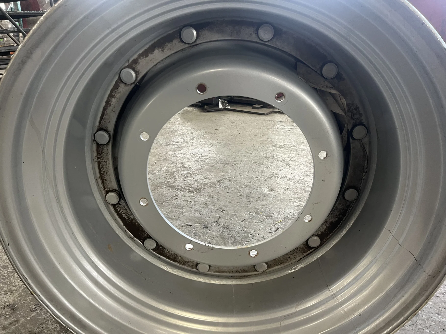 Take-Off 14 X 30 Case Silver Wheel image 2
