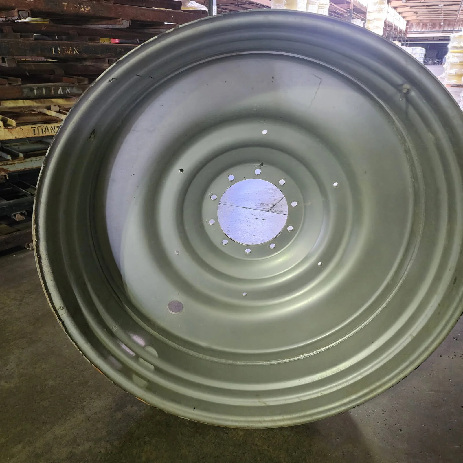 Used 15 X 50 10-13.19-11.07 1"BS Dual Silver Wheel image 3