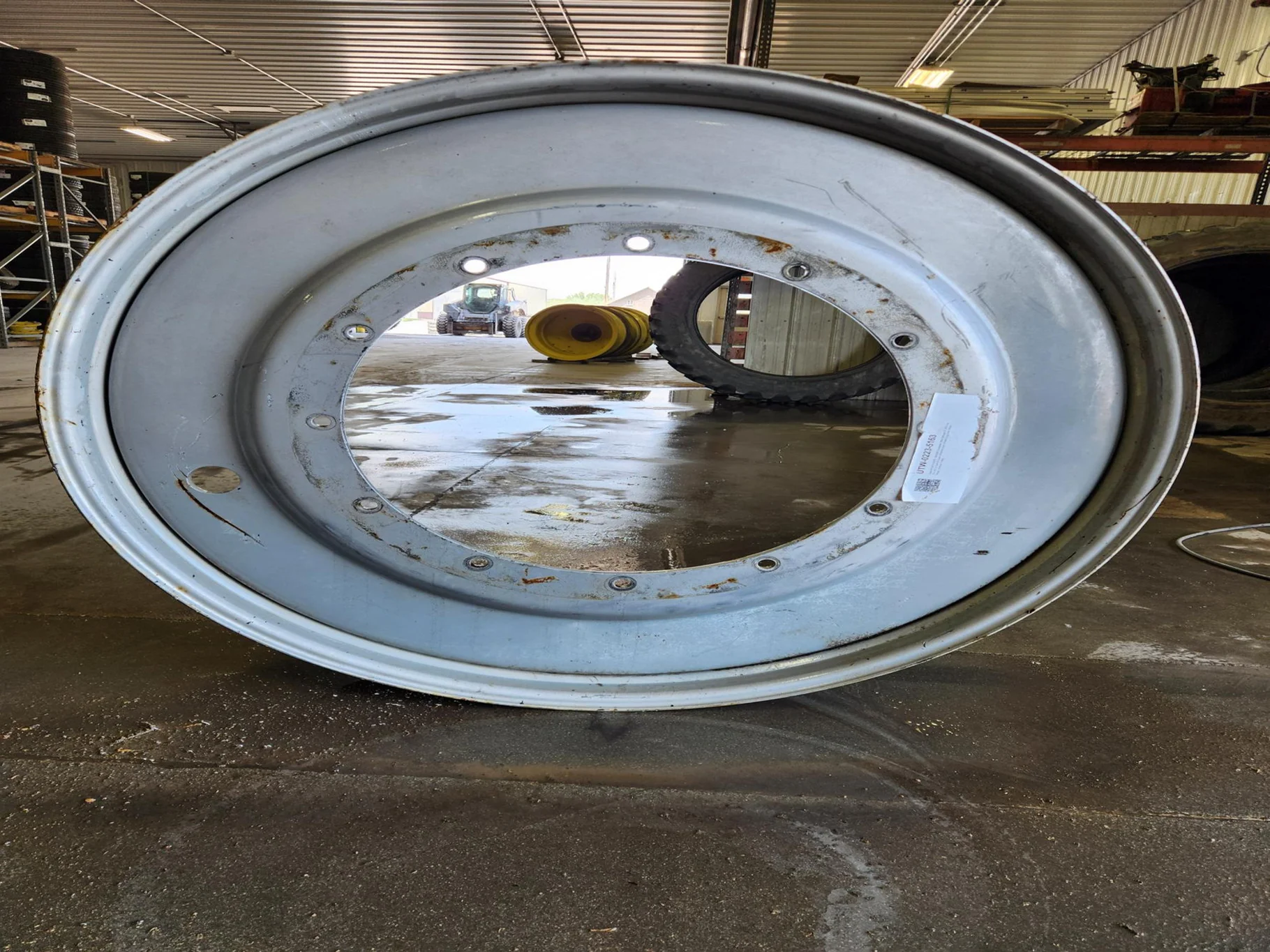 Used 11 x 54 12-30.375-28.420-4 Stub Disc Agco Silver Wheel image 8