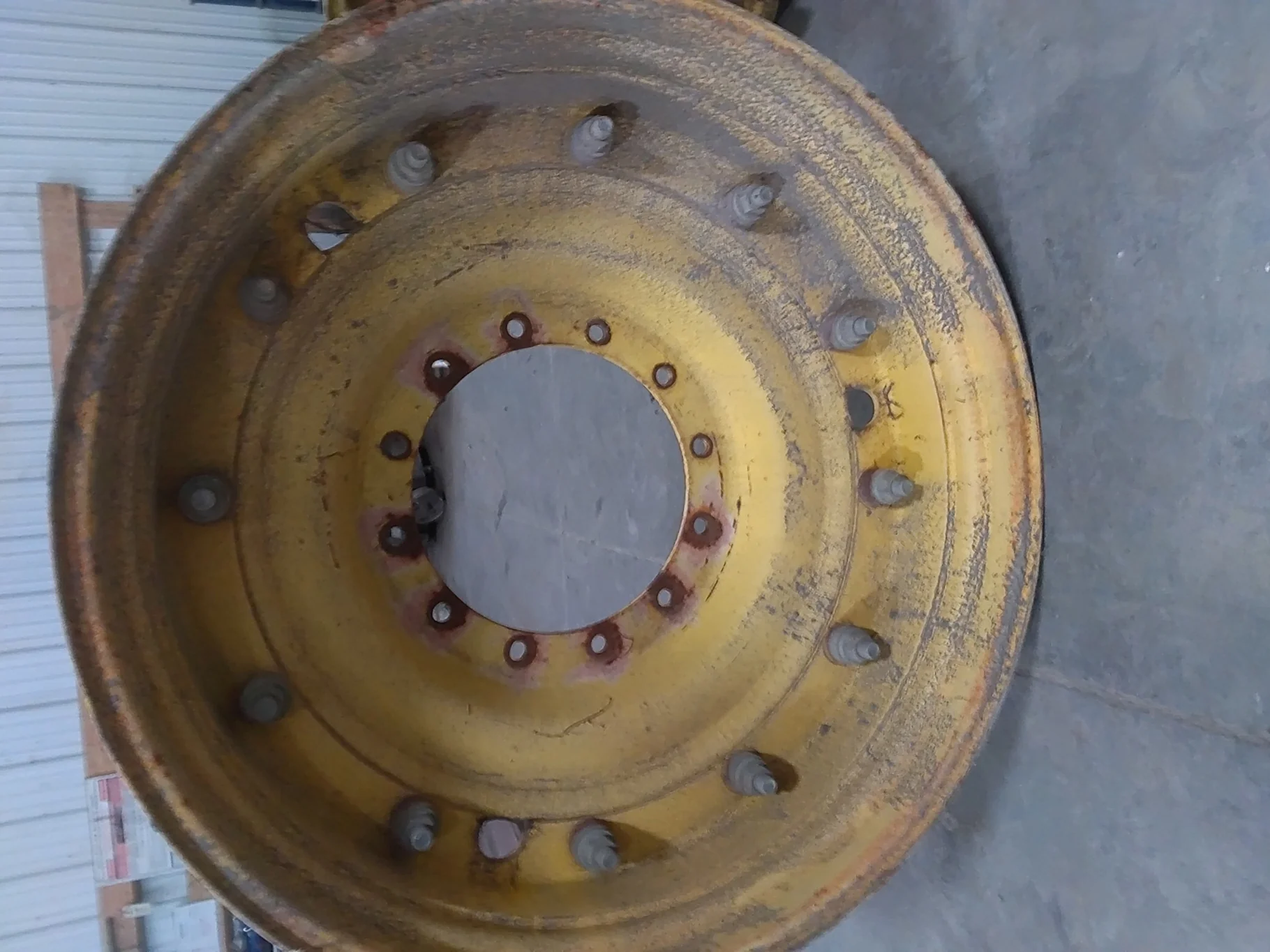 Used 10 x 38 12-16.732-14.62 Yellow Stub Wheel image 3
