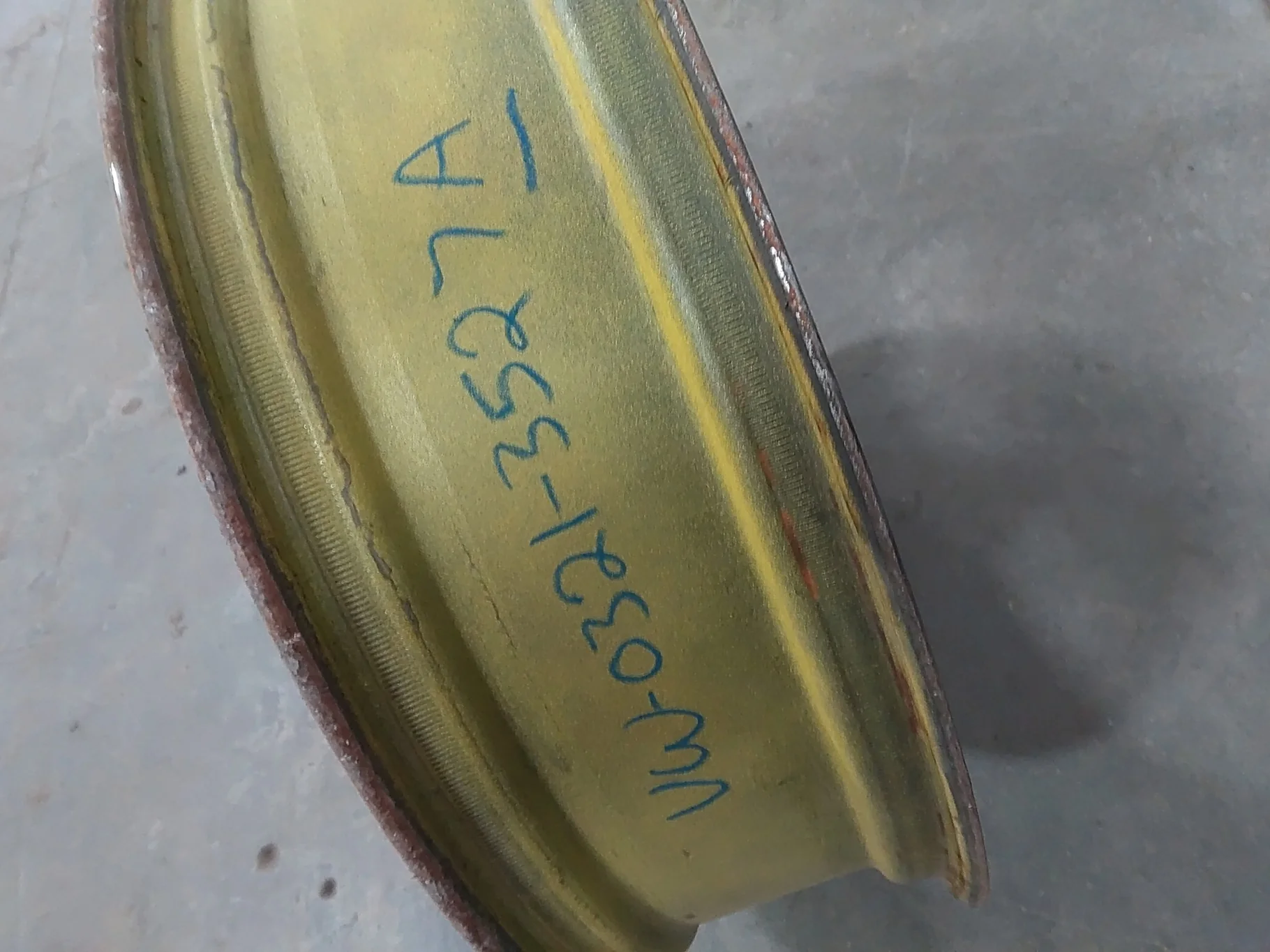 Used 10 x 38 12-16.732-14.62 Yellow Stub Wheel image 4