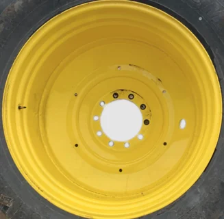 Used 20 X 42 10-13.18-11.09 14.4 Inset (.906) JD Yellow Dual Wheel image 2