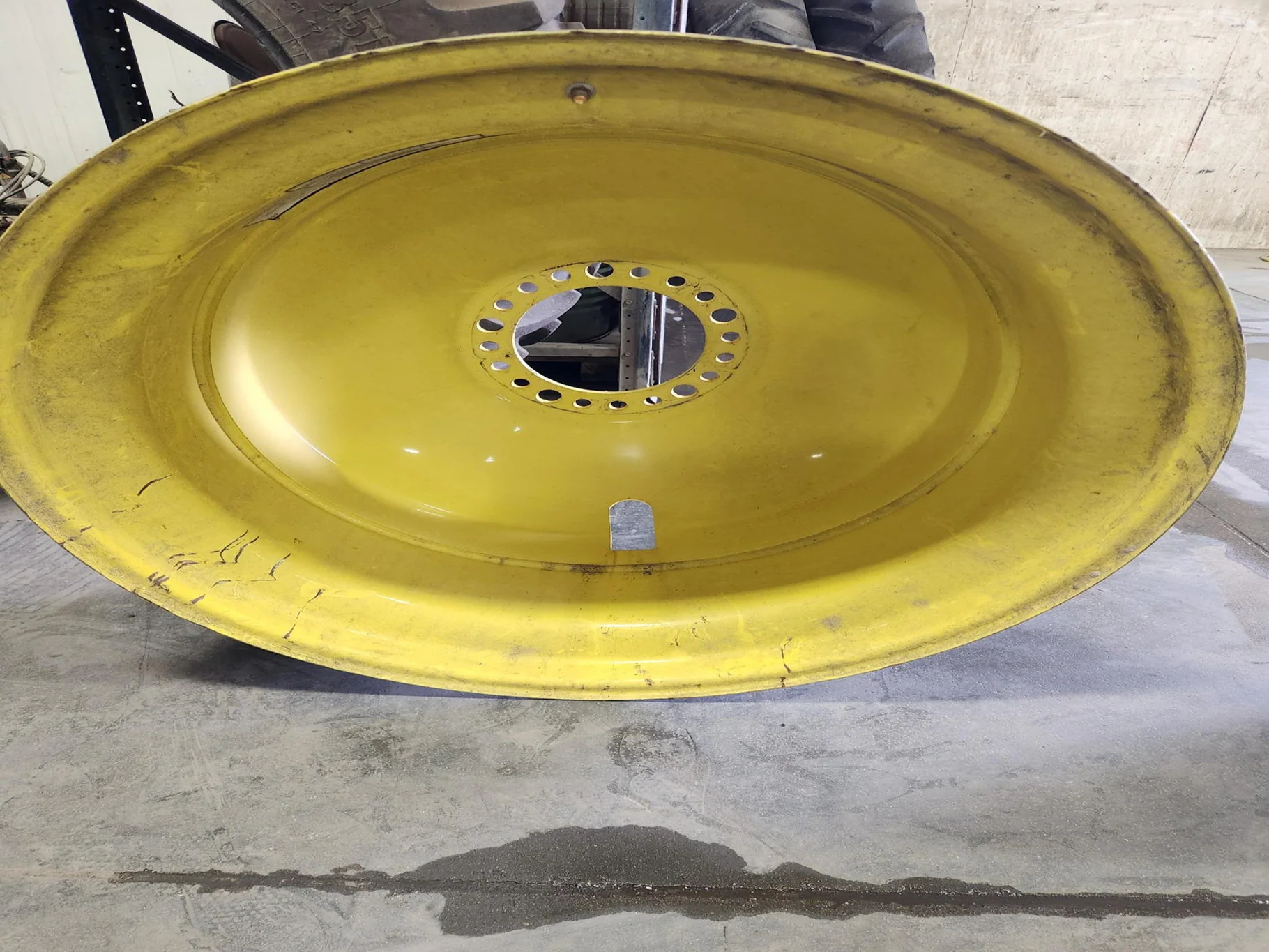 Used 18 X 42 20-13.189-10.5-15.00 (Outside) Dolly Dual Yellow Wheel image 2