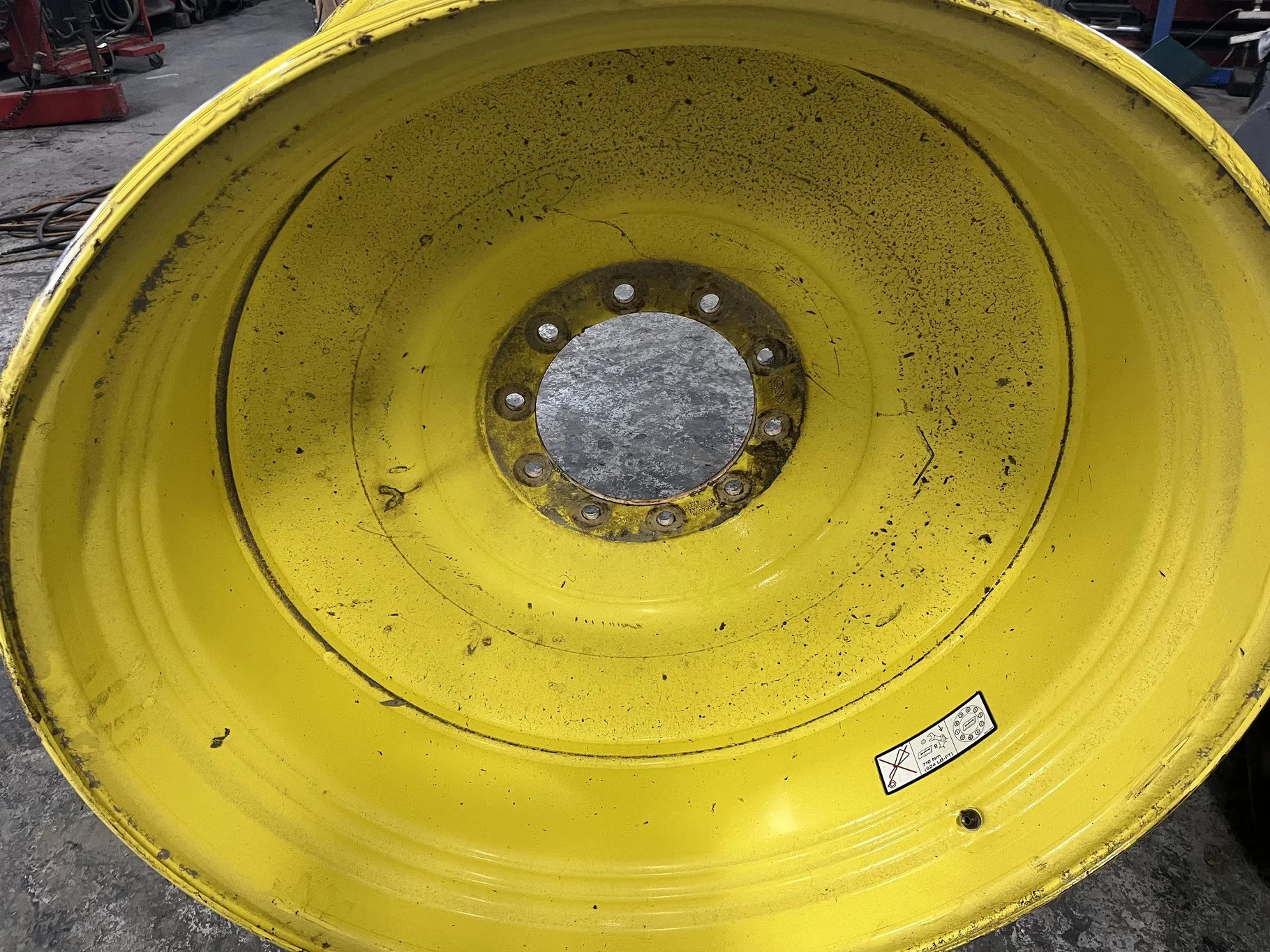 Used 28 X 42 10-13.187-11.08 JD Yellow Formed Wheel image 3