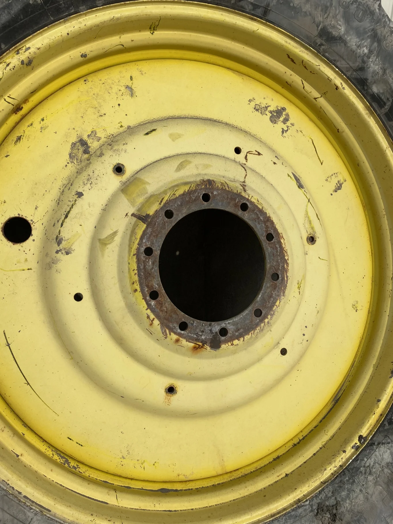 Used 15 x 50 10 Bolt Wheel Yellow image 2